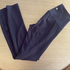 Lululemon Wunder train high rise tights. 25”